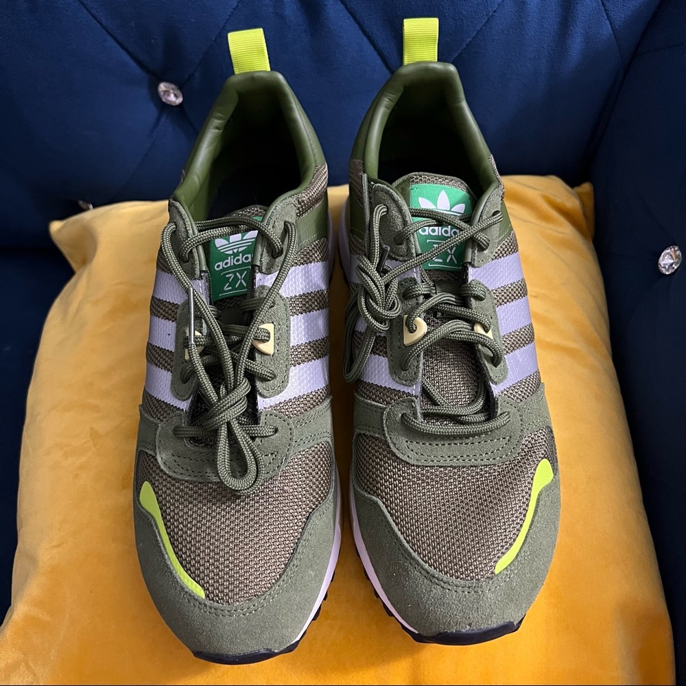 💫 Adidas ZX 700 HD 💫